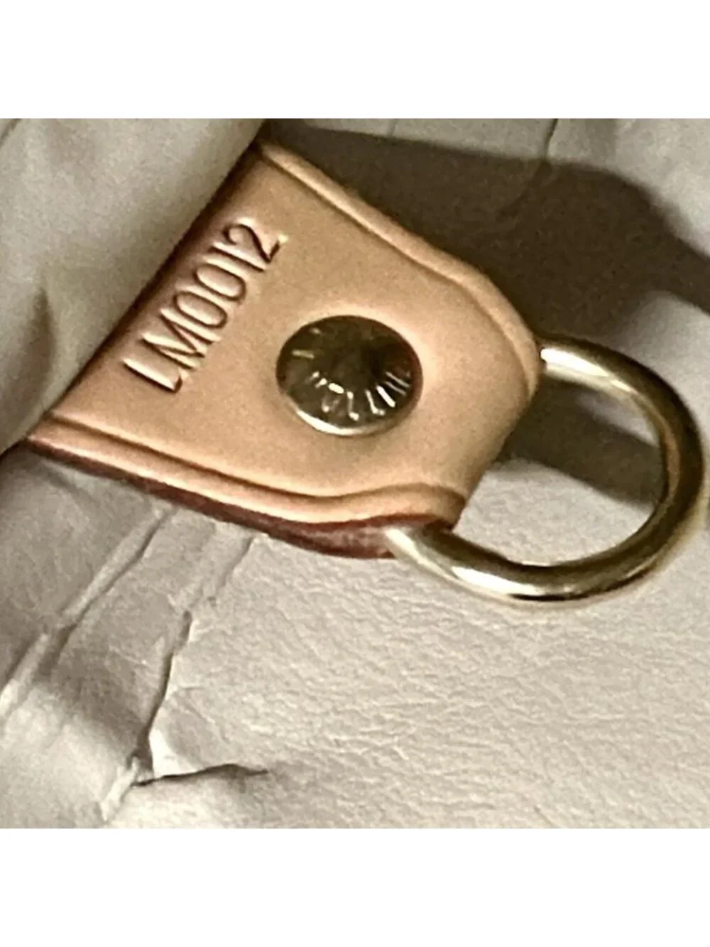 ★SOLD★ Louis Vuitton Tote Monogram Vernis Houston Soft Beige Leather - Picture 9 of 11